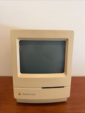 Vintage Apple Macintosh Classic computer compact, 1991 as is